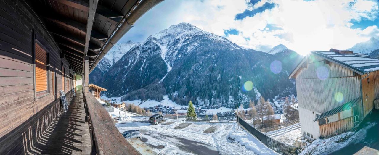 Pension Gruenwald Hotel Sölden Eksteriør billede